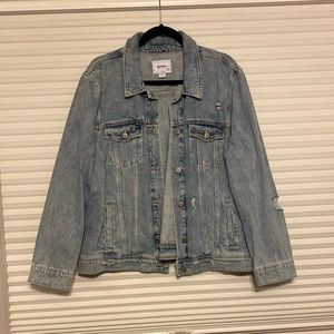 Old Navy Women’s Light Wash “ripped” Jean Jacket